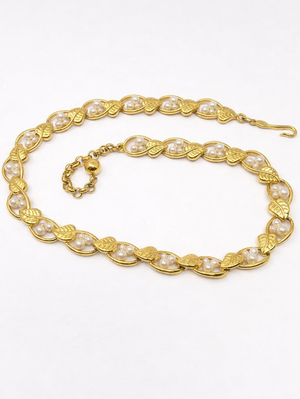 Vintage Napier Gold Tone Faux Pearl Leaf Necklace